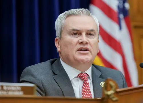 Investigating Crypto Debanking in Comer