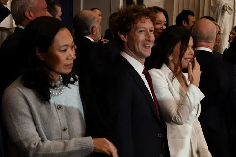 Meta Faces Backlash Due to Auto-Follow and Hashtag Issue