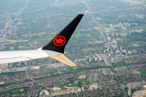 Air Canada Forecasts Exceeding 2025 Core Profit Estimates Due to High International Travel Demand