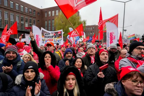 Industrial Unrest Looms in Germany: Companies Clash with Workers