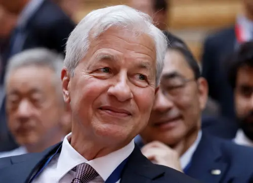 Dimon Defends Trump's Tariffs, Prioritizing National Security over Slight Inflation