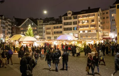 Swiss Economy Shows Accelerated Growth in Fourth Quarter