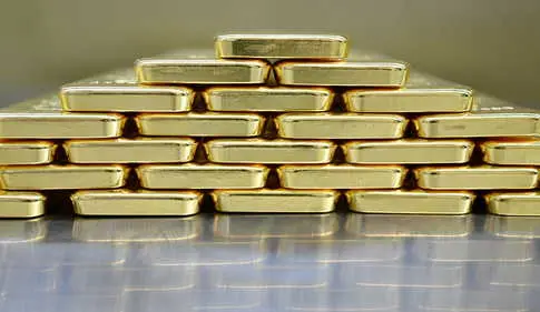 Banks Hurry to Transport Gold from London to New York Due to Record Price Difference