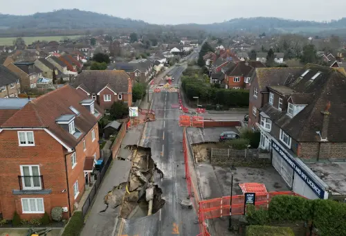 English Village Evacuated Due to Emergence of Large Sinkhole