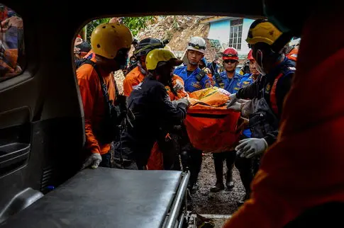 Central Java, Indonesia Devastated by Deadly Landslides and Flash Floods