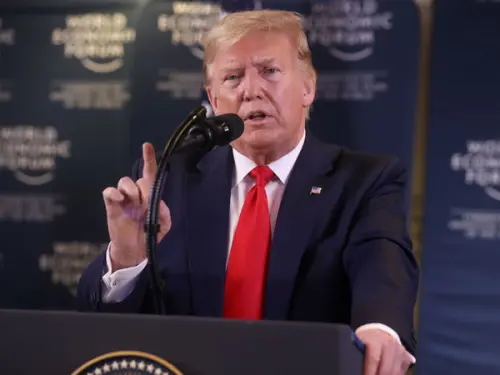 Trump Urges Davos Leaders to Invest in the US or Risk Tariffs