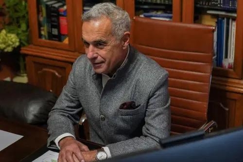 Romanian Chief Justice Condemns Threats by Far-Right Presidential Frontrunner