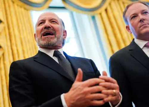 US Commerce Secretary Promises to Close Tax Loopholes Exploited by Cruise Lines