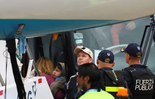 Asian Migrants Deported from the US Arrive in Costa Rica