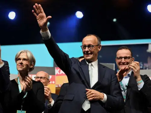 Leading Candidates Make Final Appeals to German Voters Ahead of Landmark Election