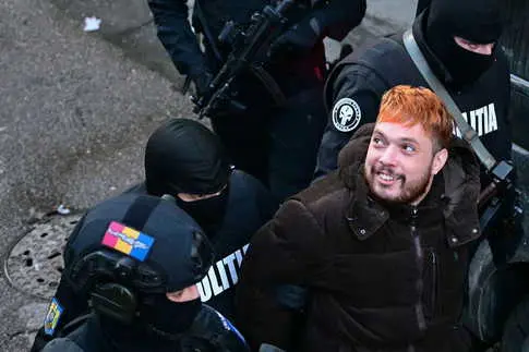 French Fugitive "The Fly" Apprehended in Romania After Deadly Prison Break