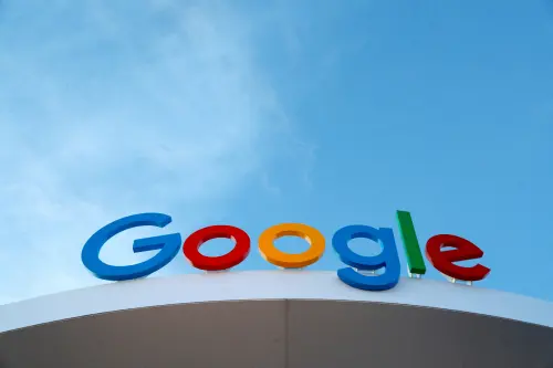 Lawsuit Claims Google's AI Previews Degrade the Internet, US Edtech Company Reports