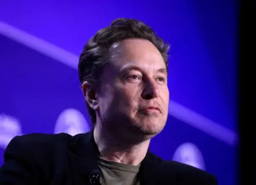 Musk Requires US Government Workers to Account for Work Hours or Face Job Loss