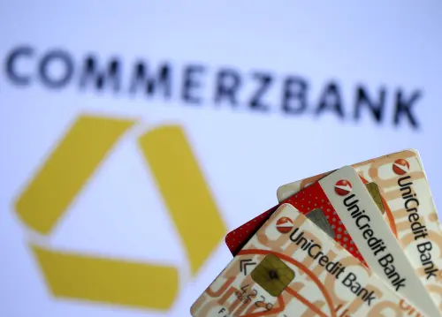 German Regulator Evaluates UniCredit's Offer for 29.99% Stake in Commerzbank
