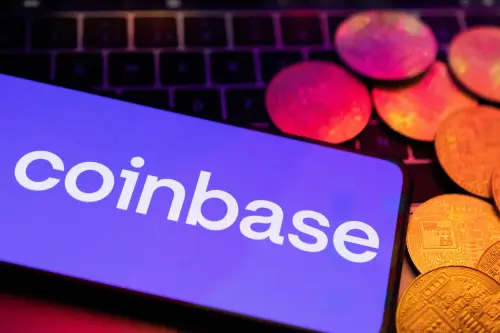 US Securities Regulator Seeks Dismissal of Lawsuit Against Coinbase
