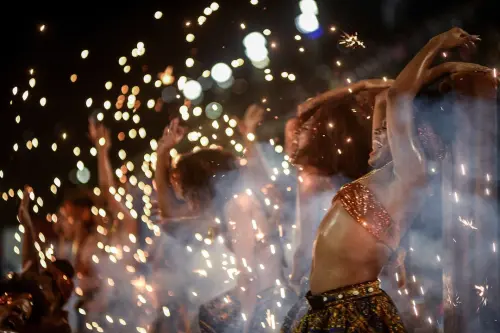 Navy transgender woman leads the Samba project in the Rio Carnival spotlight