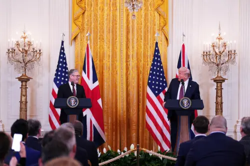 Trump Announces Trade Agreement Between US and Britain with Starmer
