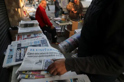 Experts Claim Mexico's Expedited Extradition of Drug Lords to US Violated Legal Procedures