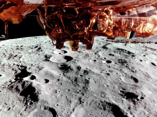 Blue Ghost: Private Lunar Lander's Special Delivery to NASA