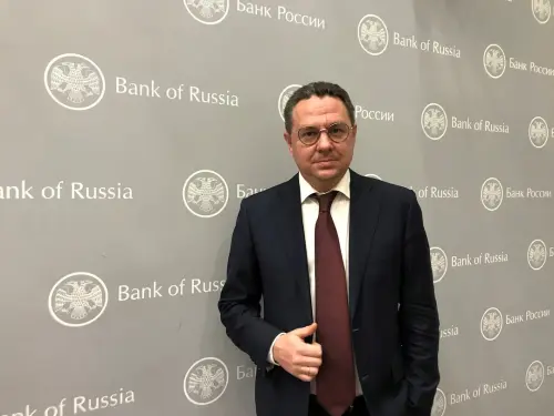 Adviser to Russia's Central Bank Foresees Insight into Lending Trends for April