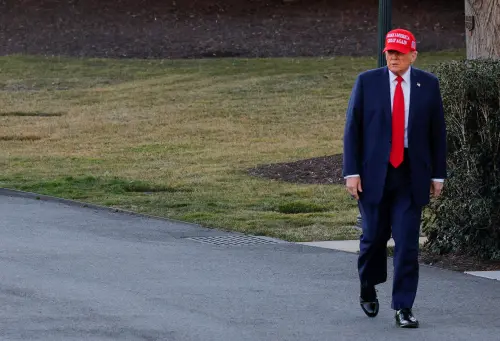 Trump Initiates Investigation into US Lumber Import Tariffs