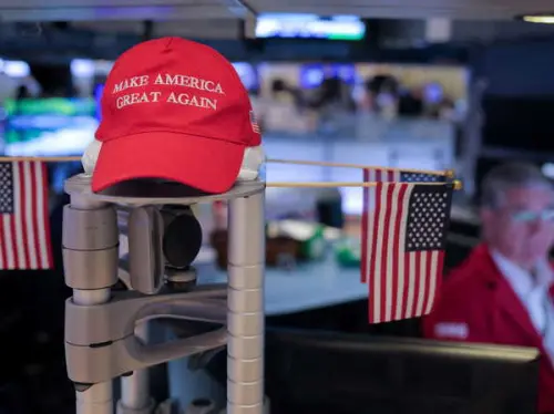 Stocks Plummet as Trump Intensifies Trade War with Canada and Mexico