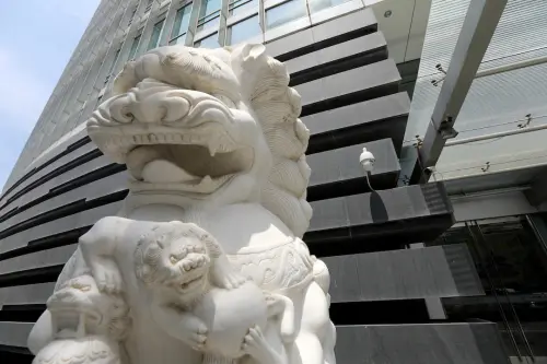 New Bank Lending in China Slows Unexpectedly in February