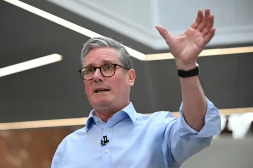 Starmer: "Coalition of Willing" Expands Post-Truce Ukraine Preparations in UK