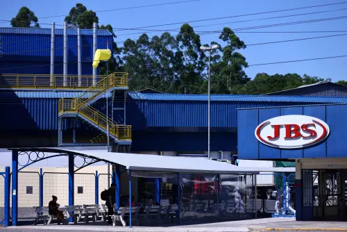 JBS Nears US Listing as State Shareholder Abstains from Crucial Vote
