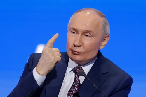 Putin Vows to Make Returning Difficult for Western Businesses that Defiantly Closed Doors on Russia