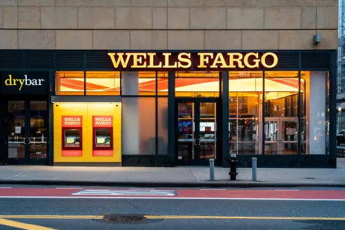 Investors optimistic about Wells Fargo's asset cap removal in 2025