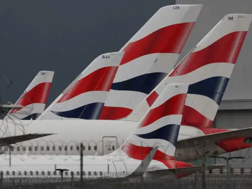 Heathrow Airport to Resume Limited Flights on Friday, Aiming for Full Service by Saturday
