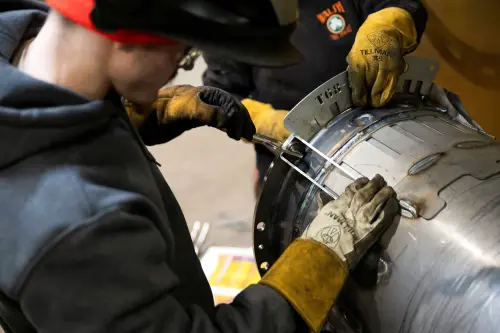 US Business Equipment Borrowings Decline Over 7% Year-Over-Year in February, Reports ELFA