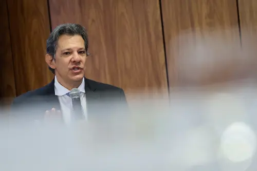 Brazil aims for 2026 primary surplus target despite challenges, minister states