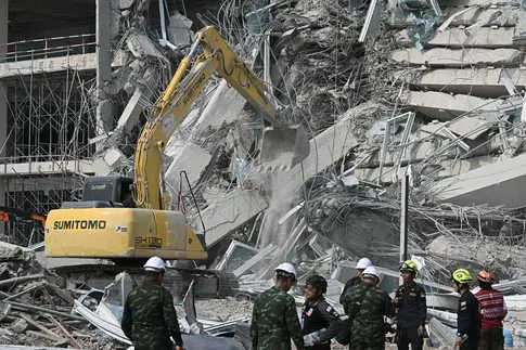 Deadly Earthquake in Myanmar Claims Over 1,000 Lives as International Aid Arrives