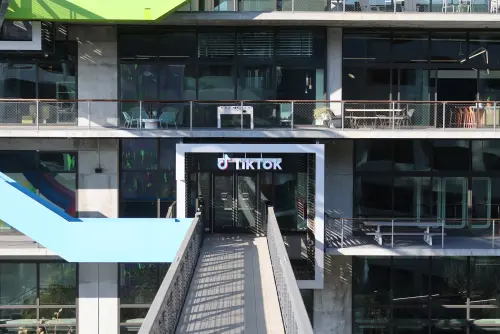 Blackstone Considers Minor Stake in US TikTok Spinoff, Sources Reveal