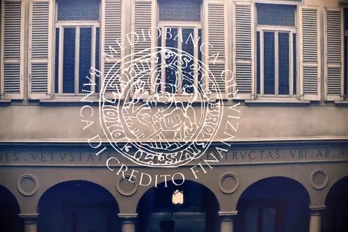 Mediobanca Proposes New Term for CEO Donnet, Top Investor Generali