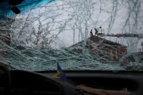 Trump Officials Seek Extended Path to Ukraine Peace Amid Rising Frustration