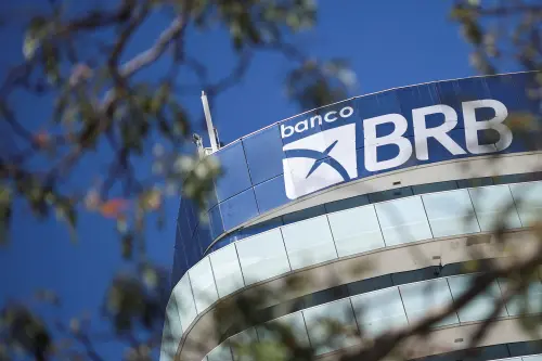 BRB CEO Affirms Focus on Acquiring Key Assets from Banco Master