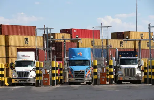 Canada Records Unexpected Trade Deficit in February