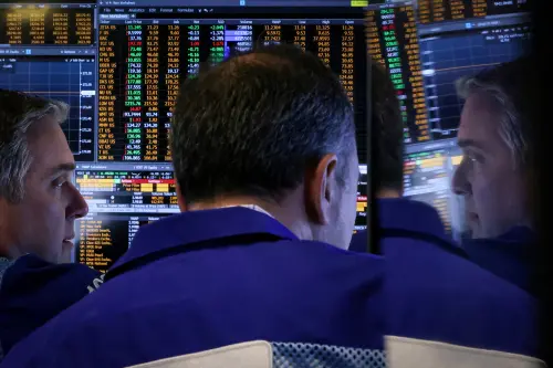 Global Equity Funds Experience Second Consecutive Weekly Outflow Due to Tariff Concerns